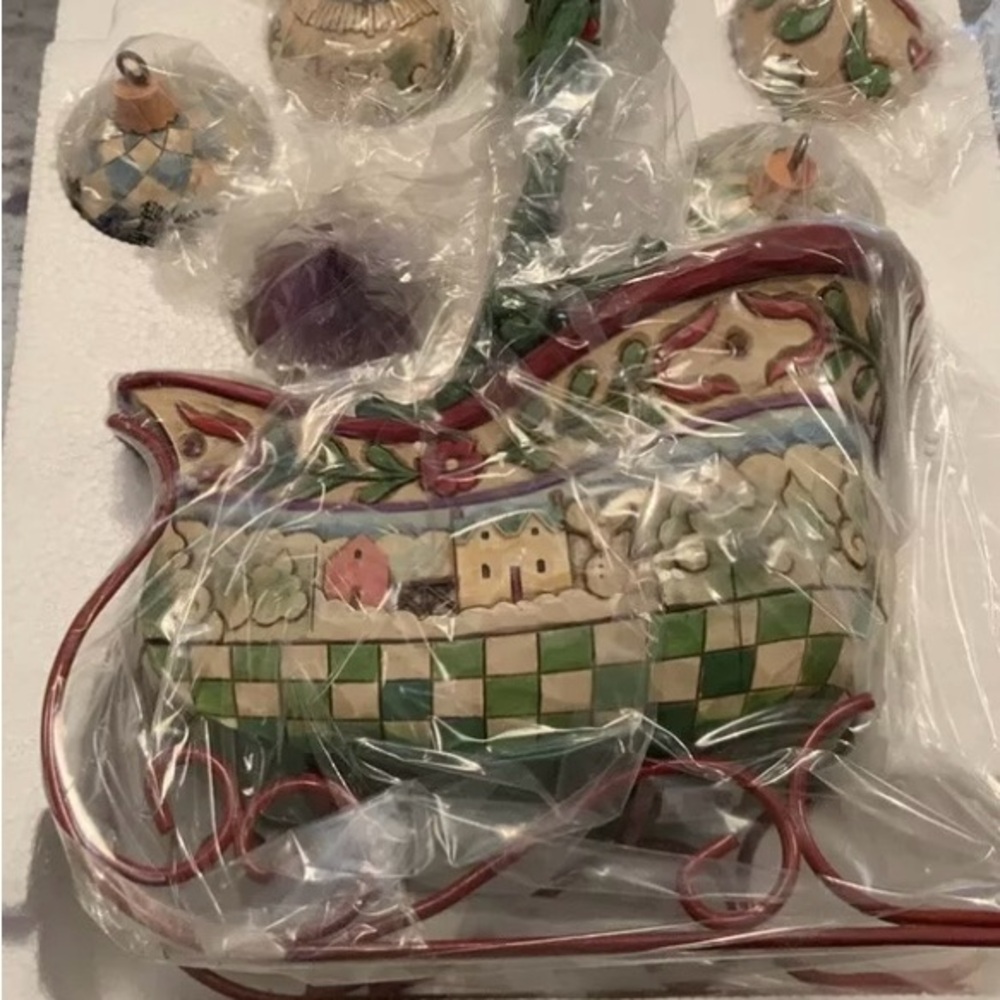 Jim Shore Heartwood Creek Sleigh Bells Ring Christmas Sleigh & Ornaments 4009195 - Picture 2 of 5